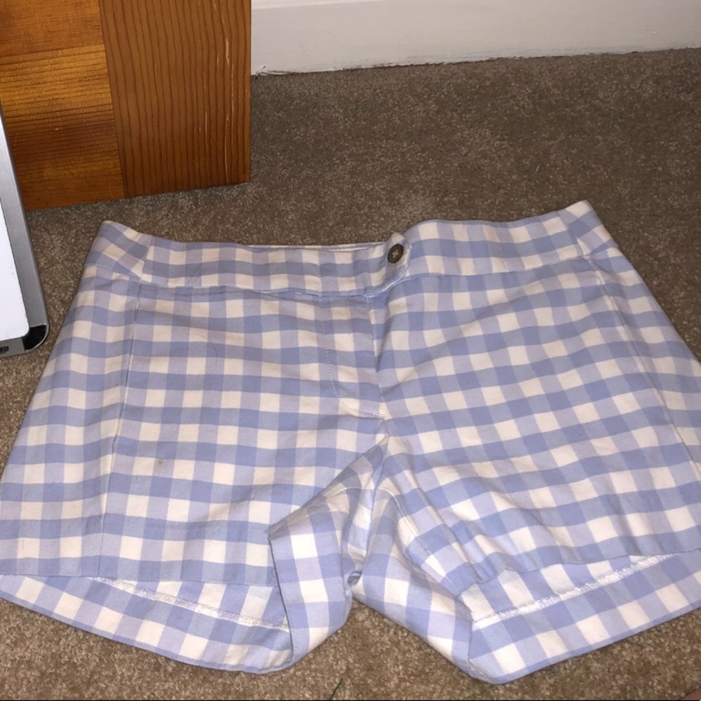 ***SOLD*** J Crew 3” Chino Shorts